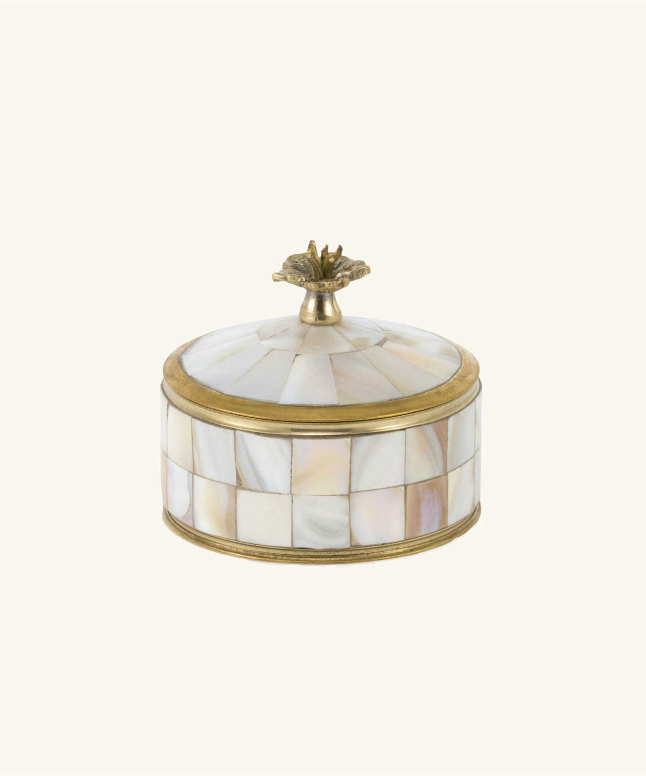 Maisie-Circus-Box-Pearly-Doing-Goods-1.20.21.046.020.4-front-off-white-web-10-1279x1536 (1)